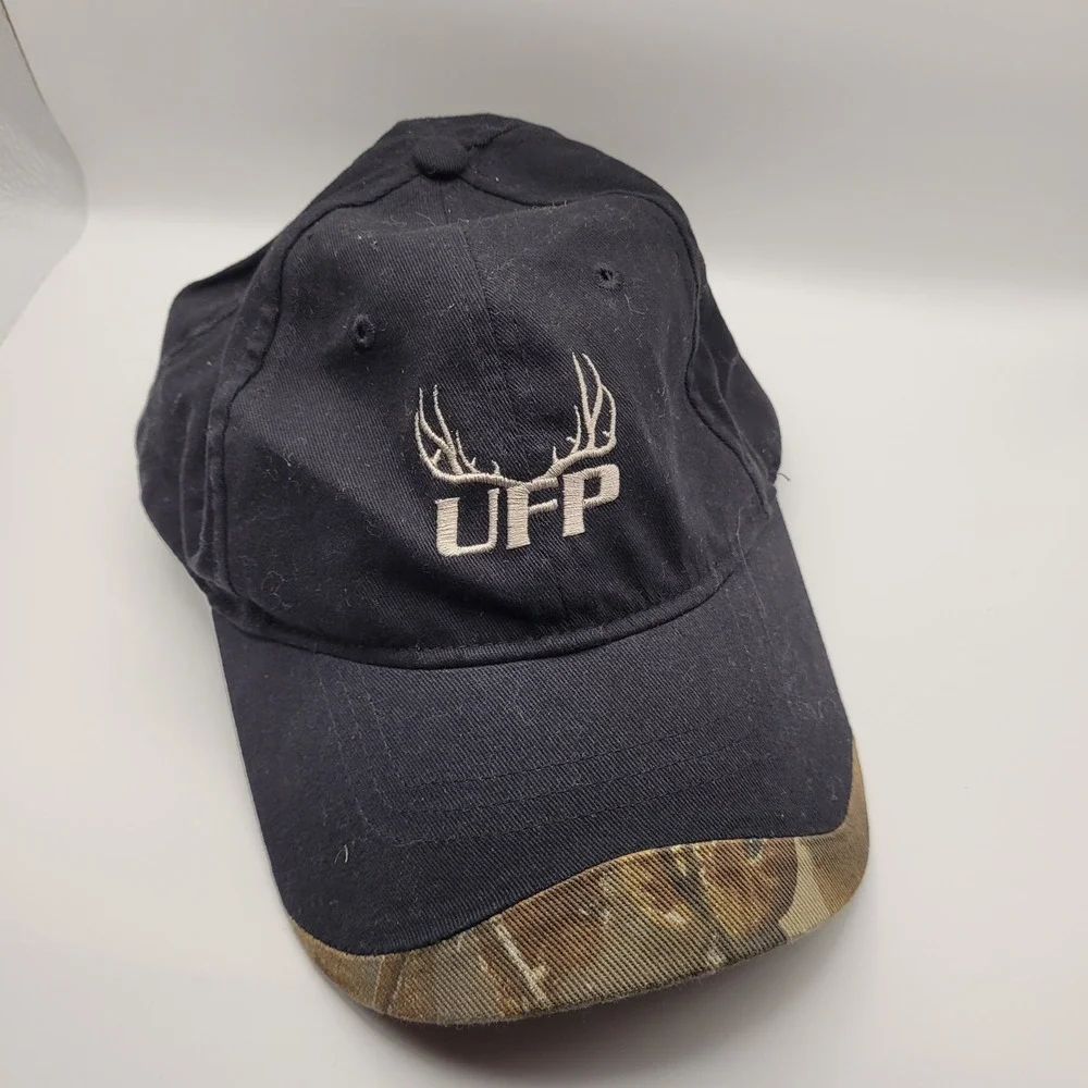 Realtree Mens UFP Antler Logo Hat Black Camo Trim Adjustable Baseball Cap